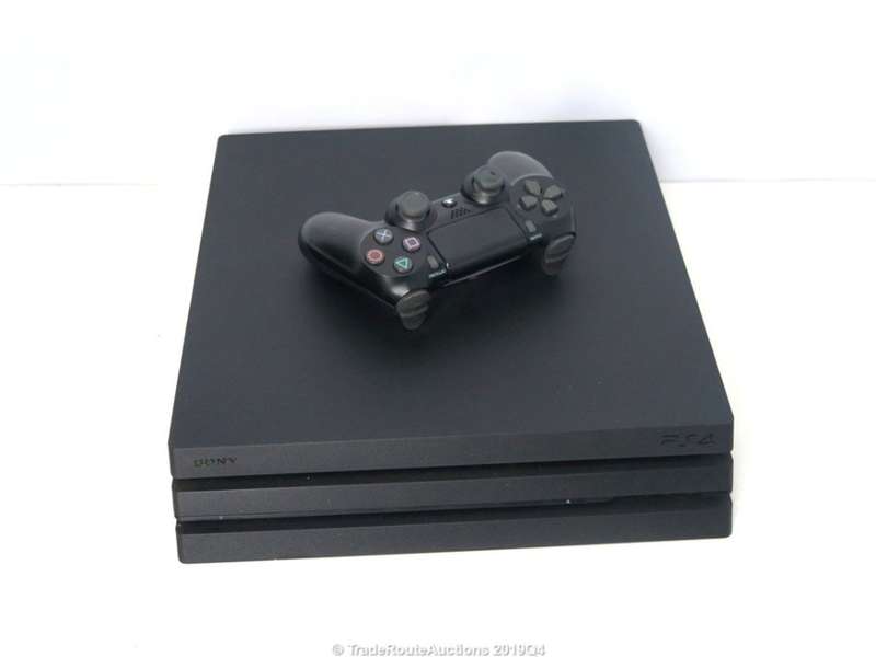 Sony Playstation 4 Console Pro 1TB [cuh7016b] + 1 Wireless Controller