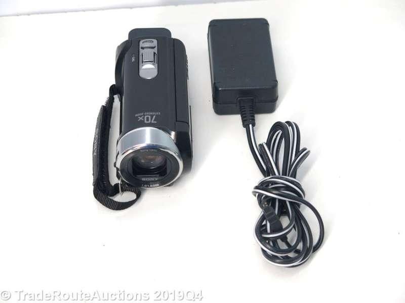 Sony DCR-SX22 Digital Video Recorder Handycam Camcorder - 70X ZOOM