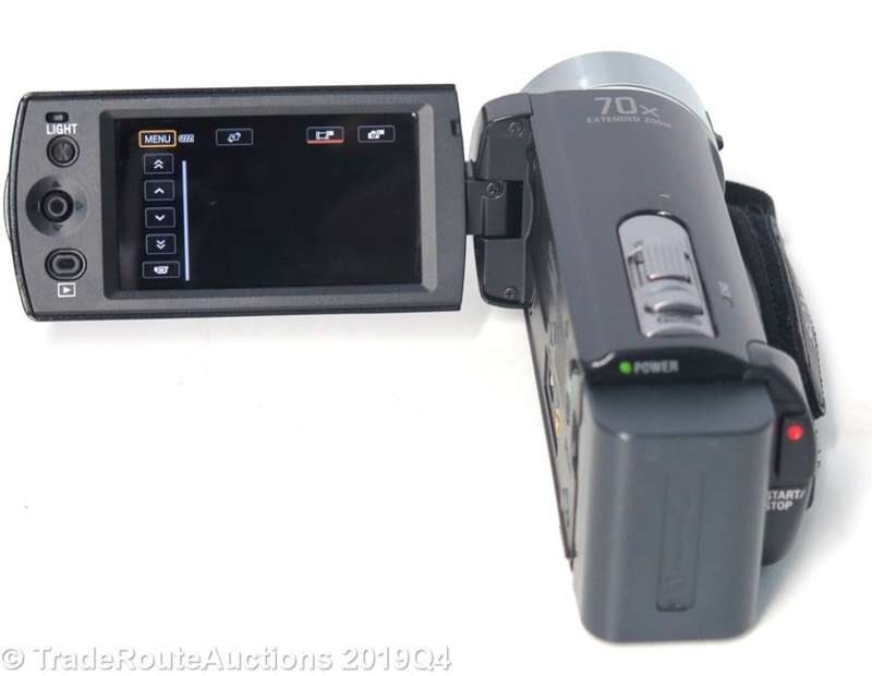 Sony DCR-SX22 Digital Video Recorder Handycam Camcorder - 70X ZOOM