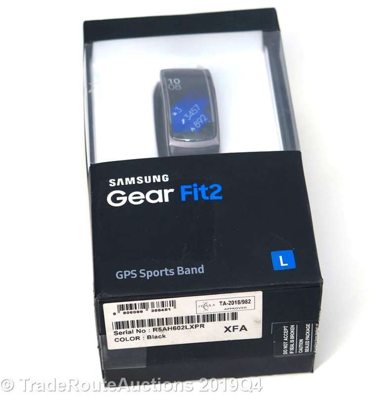 Samsung Gear Fit 2 Fitness Tracker Small SM-R360 GPS Sports Band - In Box