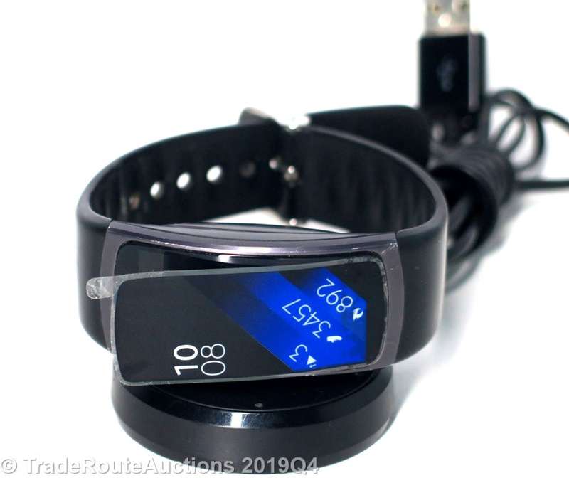 Samsung Gear Fit 2 Fitness Tracker Small SM-R360 GPS Sports Band - In Box