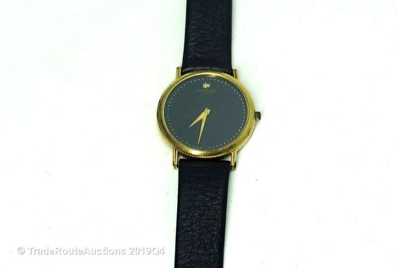 Raymond Weil 5536 Leather Strap Midsize Watch *** RAYMOND WEIL ***