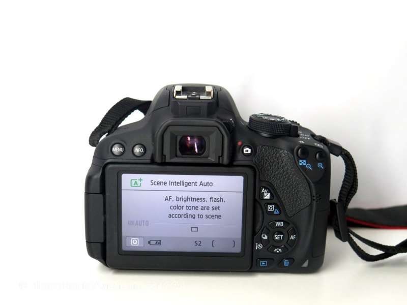 Canon EOS 700D DIGITAL SLR CAMERA BODY ONLY | 18.0 MP FULL HD