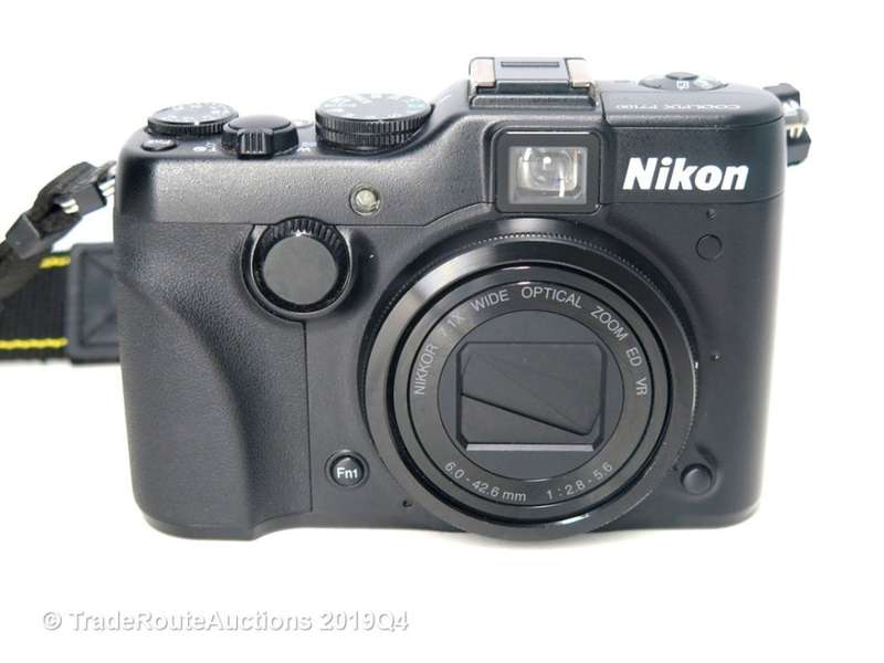 Nikon COOLPIX P7100 Digital Camera with 7.1x Optical Zoom and 3-Inch Vari-Angle LCD