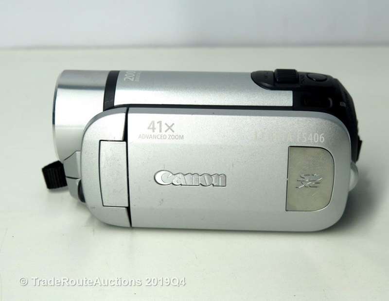 Canon LEGRIA FS406 Camcorder - Silver (41x Optical Zoom, 2.7 inch Widescreen LCD)