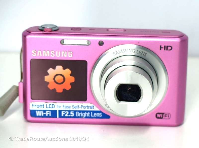 Samsung DV150F 16.2MP Smart WiFi Digital Camera with 5x Optical Zoom & 2.7" / 1.48" front LCD