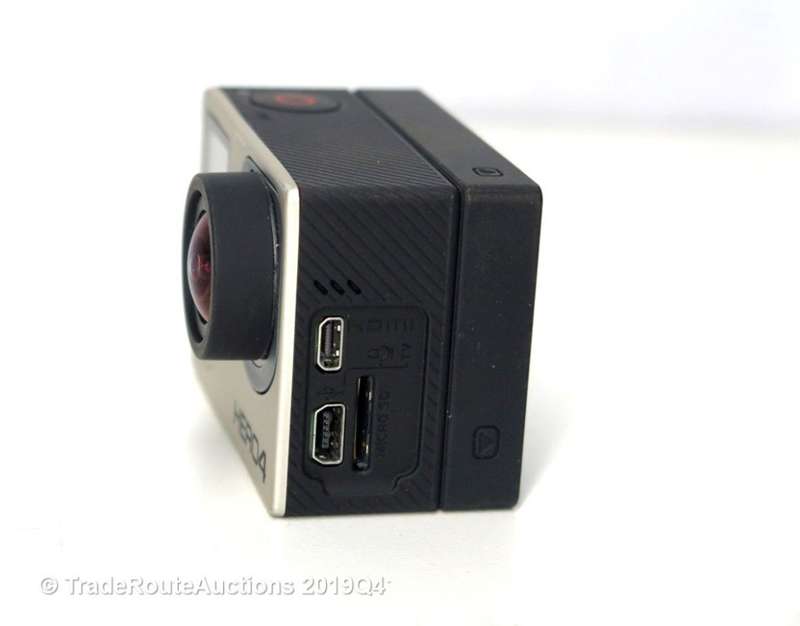 GoPro Hero4 | CHDHX-401 BLACK | 4K VIDEO | Wi-Fi | Comes with LCD attachment - NO CASE ALCDB-401