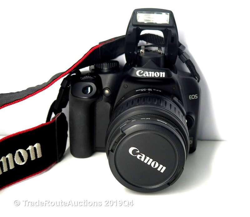 Canon EOS 1000D Digital SLR camera plus Canon 18-55mm Lens Professional KIT