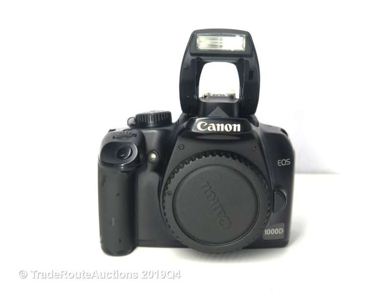 Canon EOS 1000D Digital SLR camera BODY ONLY