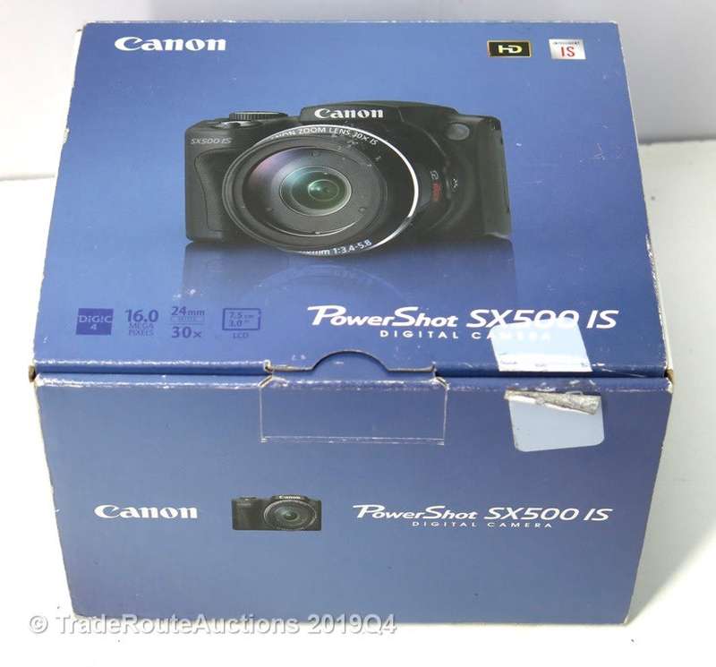Canon PowerShot SX500 IS 16.0 MP with 30x Wide-Angle Optical IS Zoom and 3.0-Inch LCD
