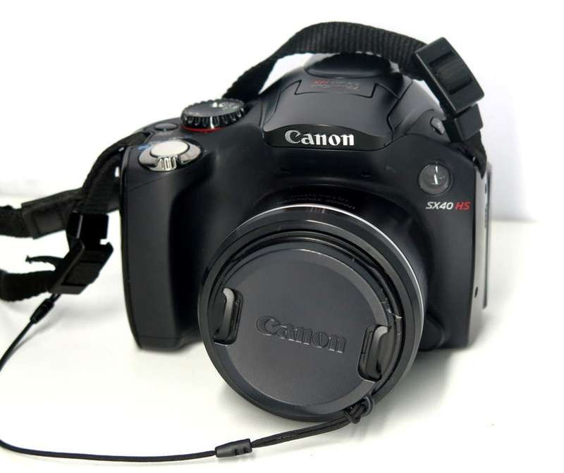 Canon SX40 HS 12.1MP Digital Camera with 35x Wide Angle Optical Image Stabilized Zoom and 2.7-Inch