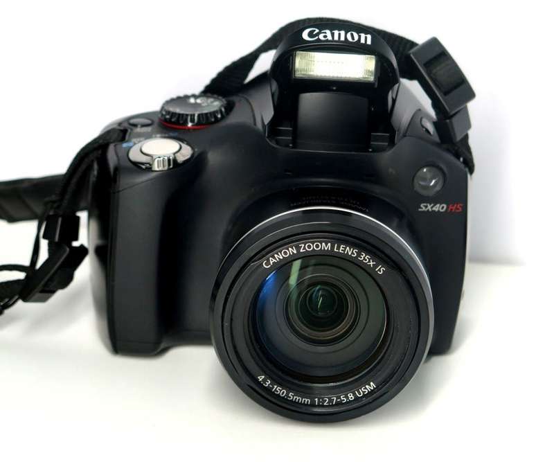 Canon SX40 HS 12.1MP Digital Camera with 35x Wide Angle Optical Image Stabilized Zoom and 2.7-Inch