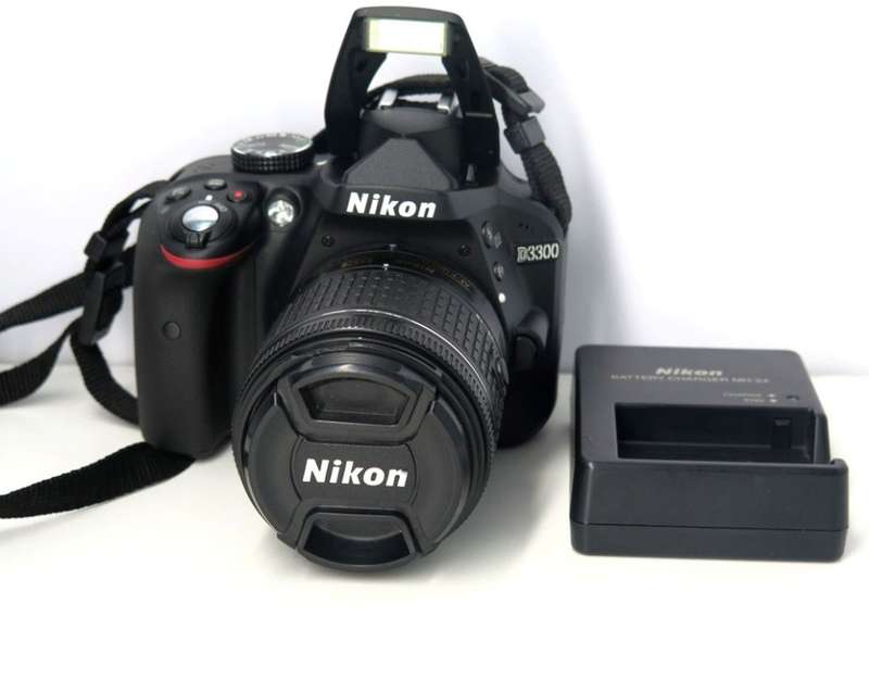 Nikon D3300 24.2 MP CMOS Digital SLR with AF-S DX NIKKOR 18-55mm f/3.5-5.6G DX Zoom Lens (Black)