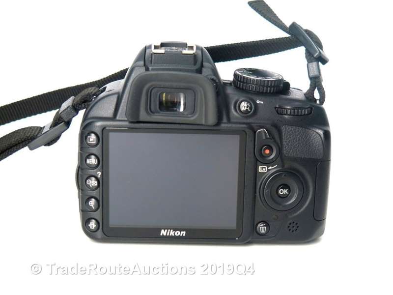 NIKON D3100 DSLR CAMERA 14.2 megapixels with Nikon 18-55mm PROFESSIONAL DSLR LENS KIT