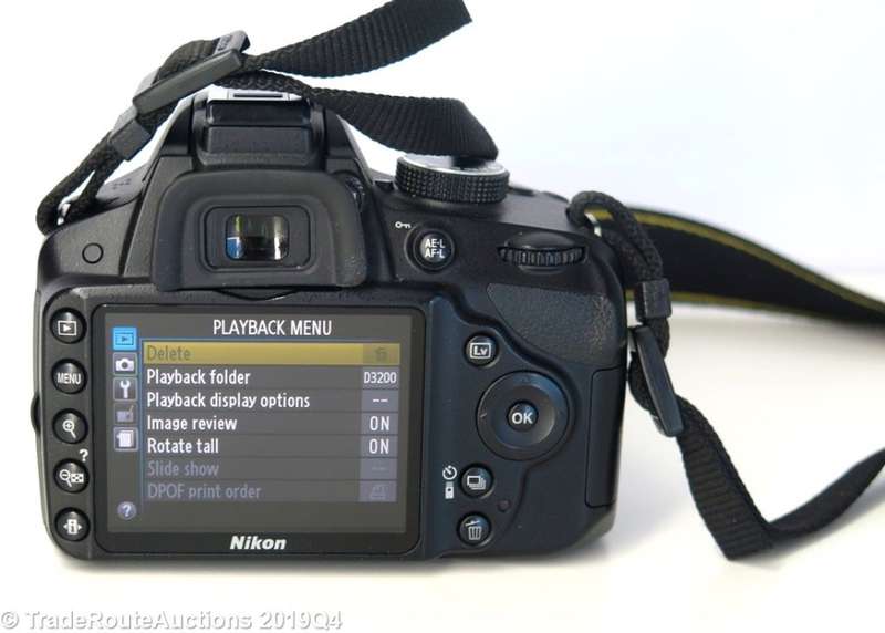 Nikon D3200 24.2 MP CMOS Digital SLR with 18-55mm f/3.5-5.6 AF-S DX NIKKOR Zoom Lens - 24.2 MP