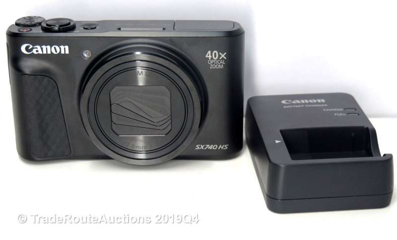 Canon PowerShot SX740 HS 20.3MP 40xOptical Zoom with 4K Video Recording