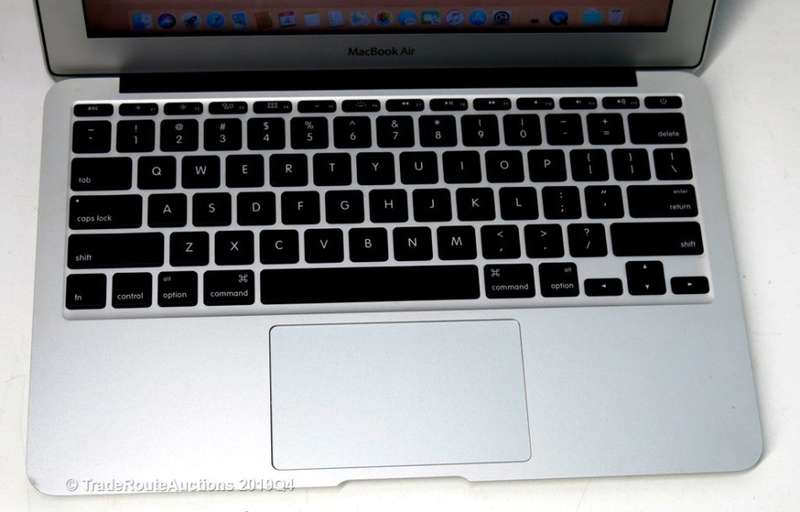 MacBook Air 11.6-inch | Core i7 2.0 GHz | 8GB DDR3 RAM | 256GB SSD FLASH - Macbook Air MID 2012