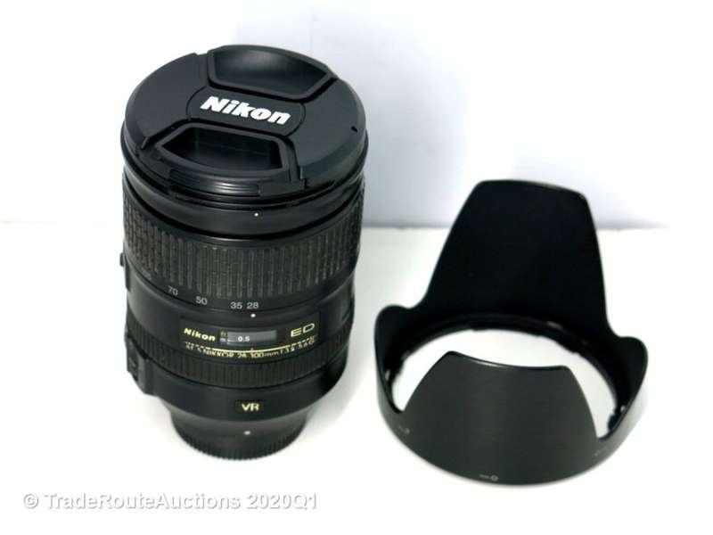 Nikon AF Zoom Nikkor 28-300mm F/3.5-5.6 AF-S VR ED Telephoto Zoom Lens for NIKON DSLR Cameras