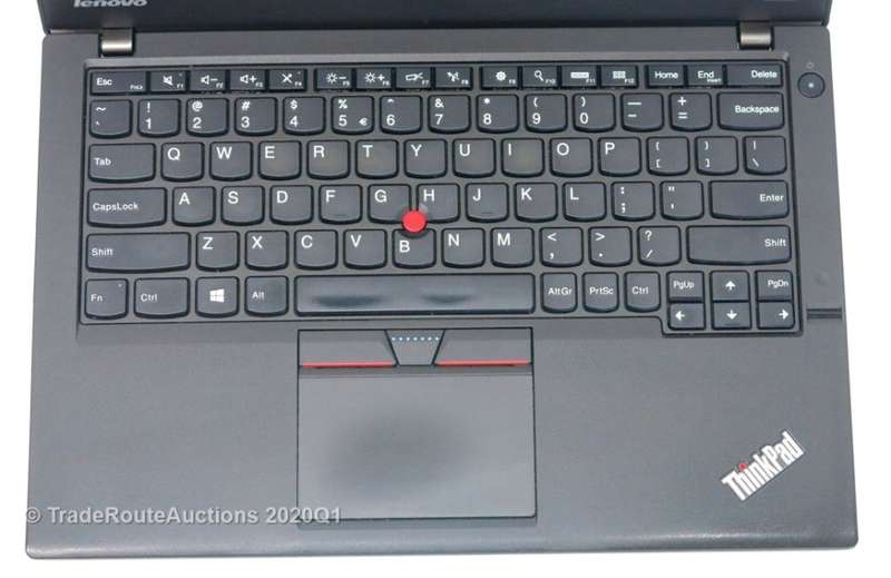 LENOVO THINKPAD X250  | CORE i7 5600U 2.6GHz | 8GB RAM | 256GB SSD | LAPTOP