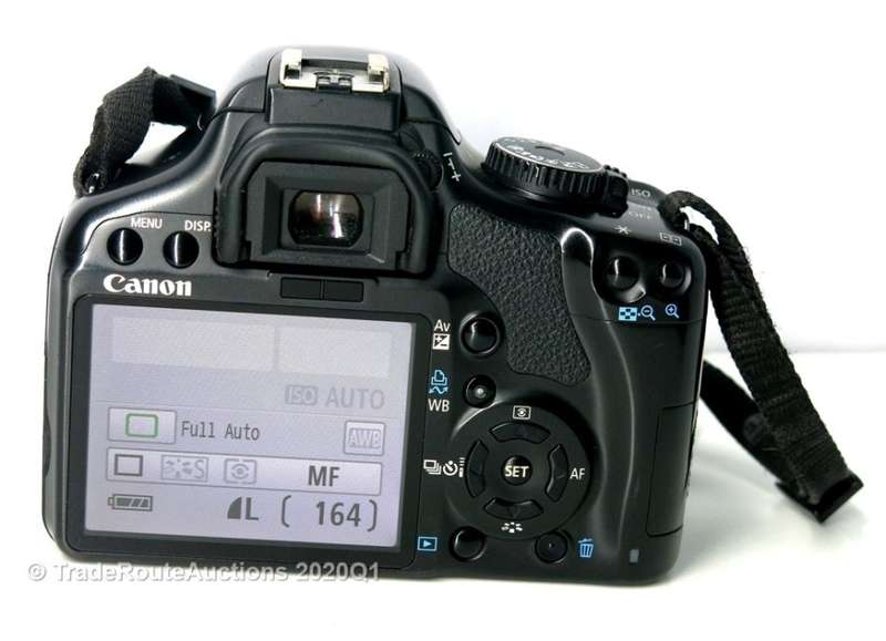 Canon EOS 450D DigitalSLR camera 12.2 Megapixels BODY ONLY