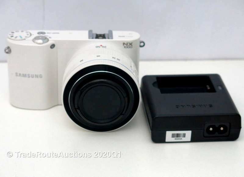 20.3 Megapixels | Samsung NX1000 | SMART DIGITAL CAMERA FULL HD | WI-FI KIT