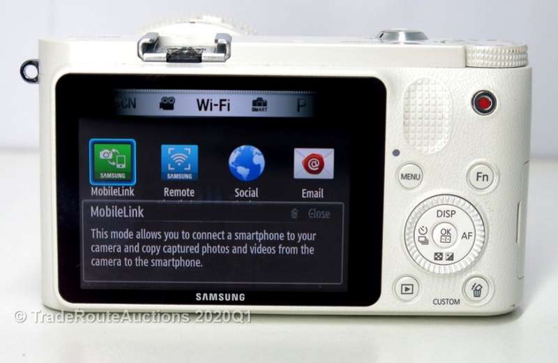 20.3 Megapixels | Samsung NX1000 | SMART DIGITAL CAMERA FULL HD | WI-FI KIT