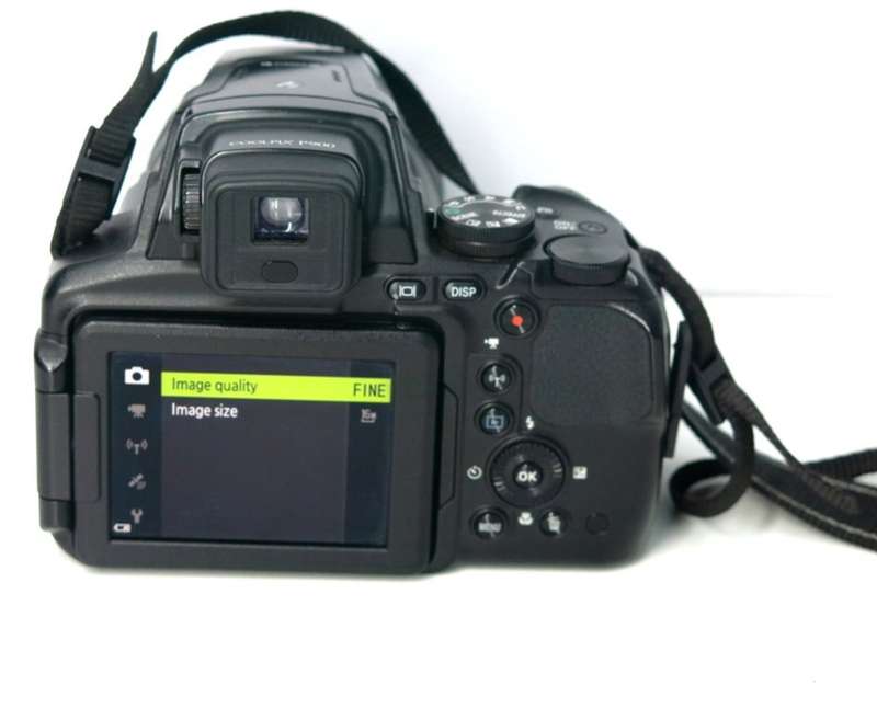 Nikon COOLPIX P900 Digital Camera, 83x Optical Zoom Full HD 1080/60p Video