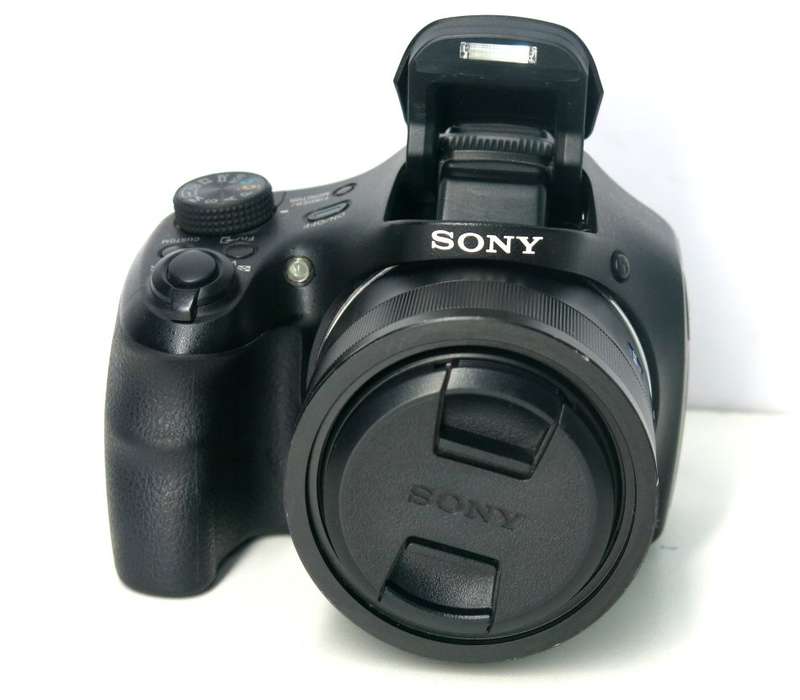 20.4MP - Sony HX400V Compact Digital Camera with 50x Optical Zoom