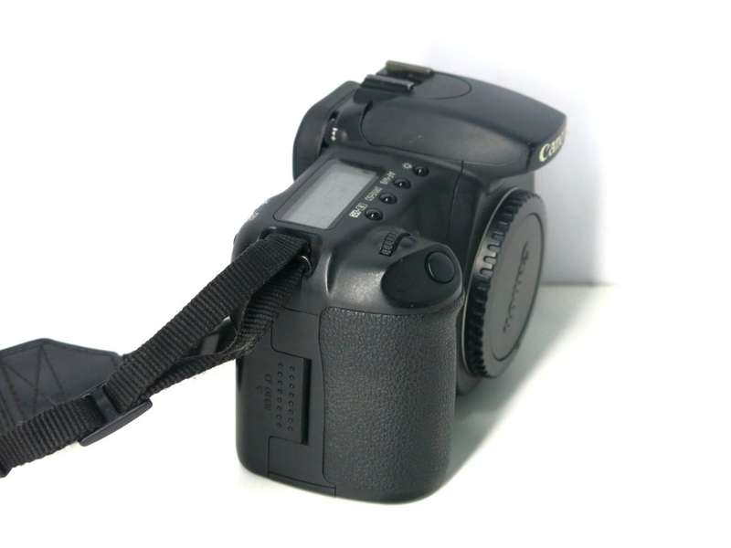 Canon EOS 20D DSLR camera BODY ONLY