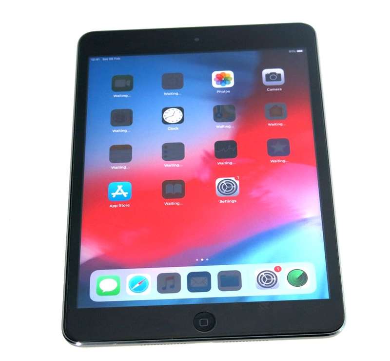 APPLE IPAD MINI 2 | 32GB | WiFi | SPACE GREY | ME277HC/A *** IPAD MINI 2** RETINA DISPLAY