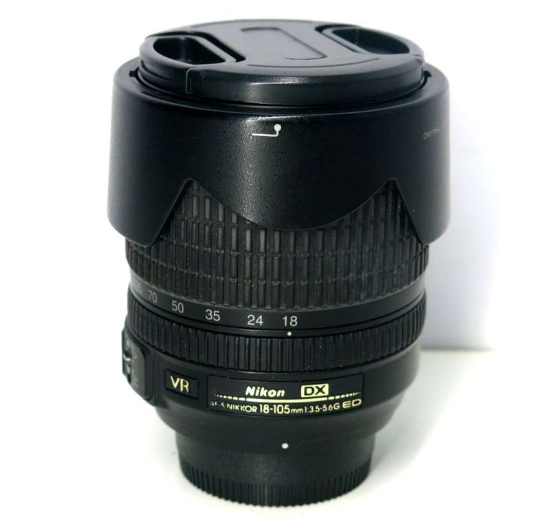 Nikon DX AF-S DX Nikkor 18-105mm VR f/3.5-5.6 Lens for Nikon Digital SLR Cameras