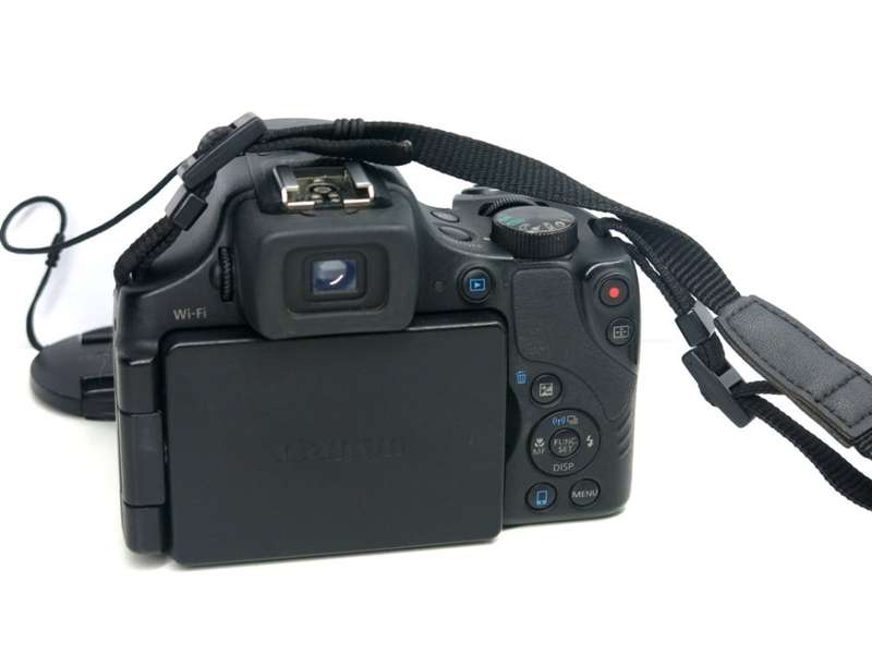Boxed Canon Powershot SX60 HS 16.1MP Digital Camera 65x Optical Zoom Lens 3-inch LCD Tilt Screen
