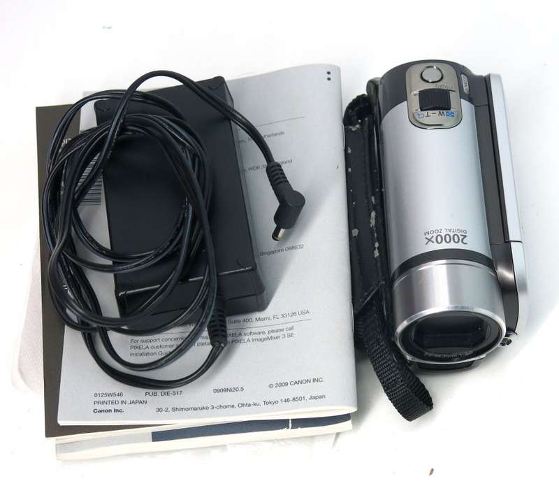 Canon LEGRIA FS200 Camcorder (41x Optical Zoom) 2000X Digital Zoom Handycam Camcorder