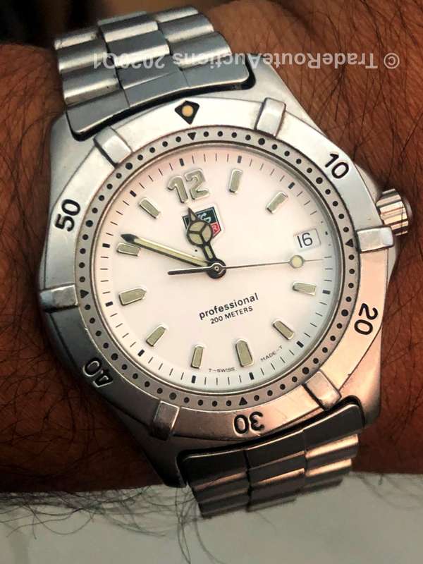 Tag Heuer 2000 WK1111 Professional Watch Mens White face