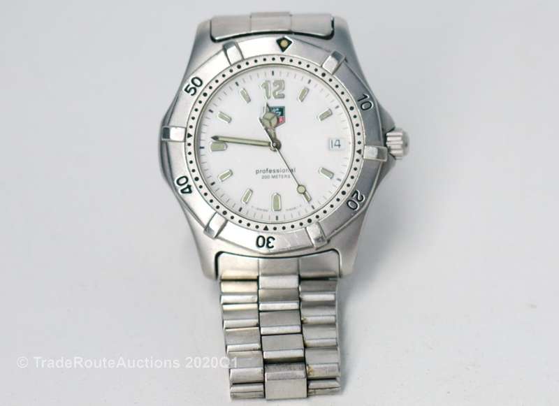 Tag Heuer 2000 WK1111 Professional Watch Mens White face