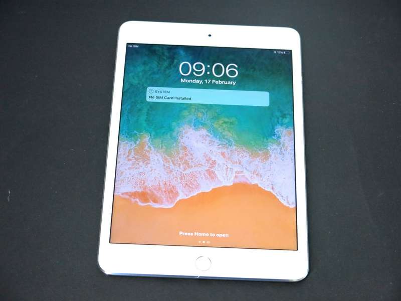 IPAD MINI 4 | 16GB | WIFI + CELLULAR  SILVER | RETINA | A1538 | MK702HC/A