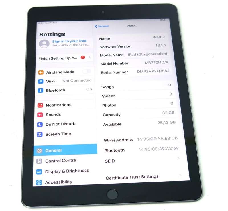 Apple iPad 6th Gen 2018 | MR7F2HC/A | WiFi  only | 32GB | Space Grey | A1893 | RETINA IPad6