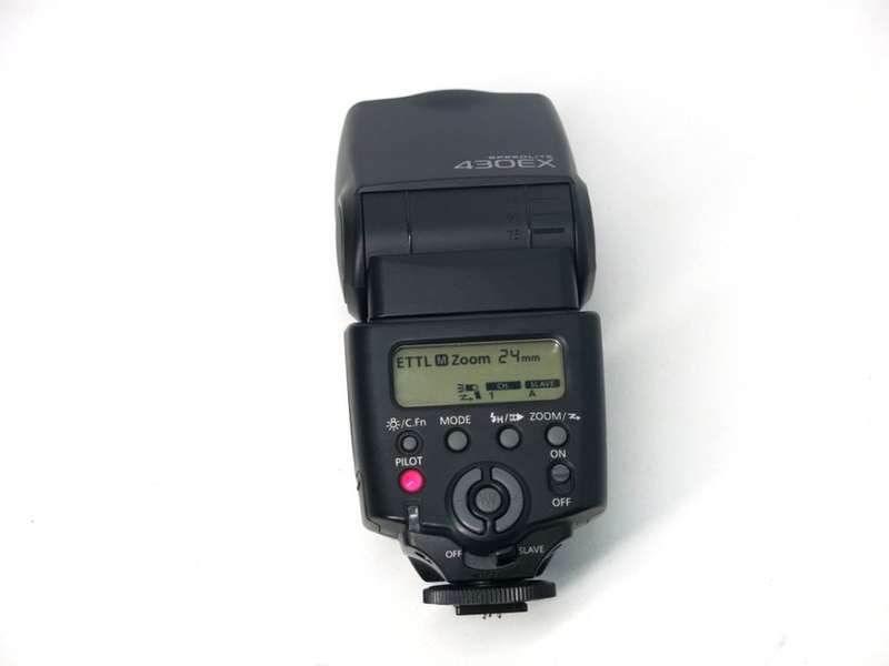 Canon Speedlite 430EX Flash for Canon EOS DIGITAL SLR Cameras *** BARGAIN ** Fits all CANON DSLRs