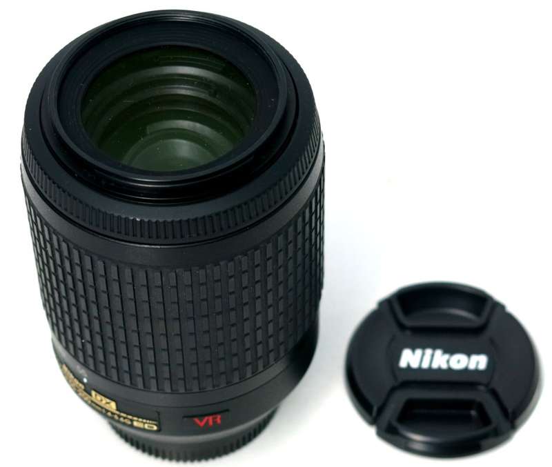 Nikon AF-S NIKKOR 55-200mm VR [ VIBRATION REDUCTION ] LENS