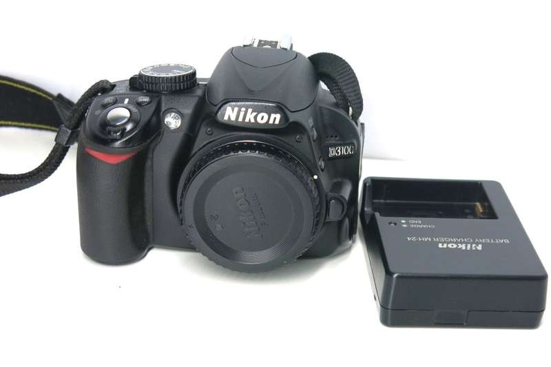 NIKON D3100 DSLR CAMERA 14.2 megapixels BODY ONLY