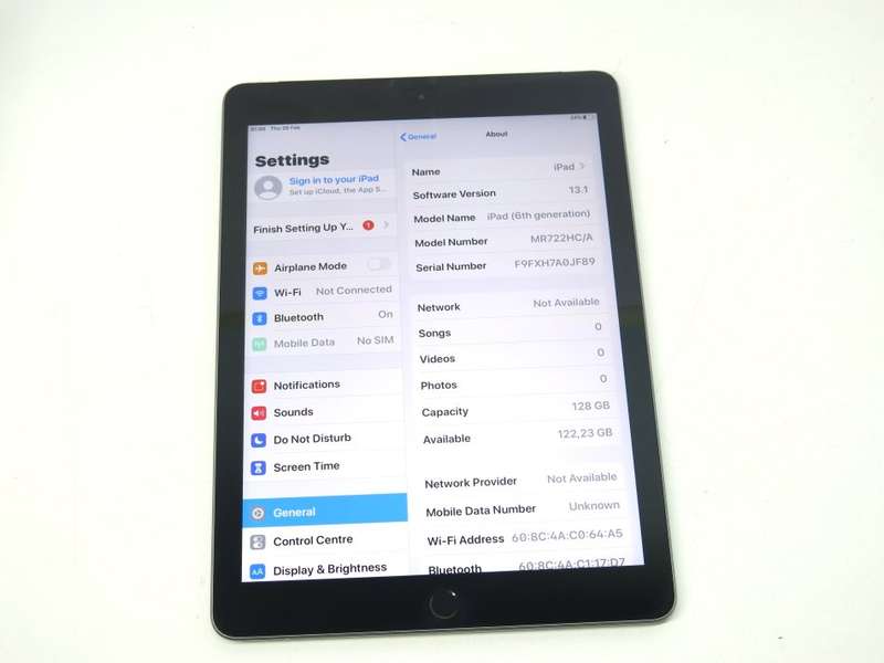 Apple iPad 6th Gen 2018 | MR722HC/A | CELLULAR + WiFi | 128GB | Space Grey | A1954 | RETINA IPAD 6