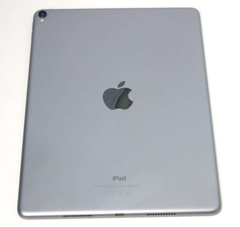 Apple iPad Pro 10.5", Wi-Fi only, 64GB, Space Grey, MQDT2HC/A, A1701