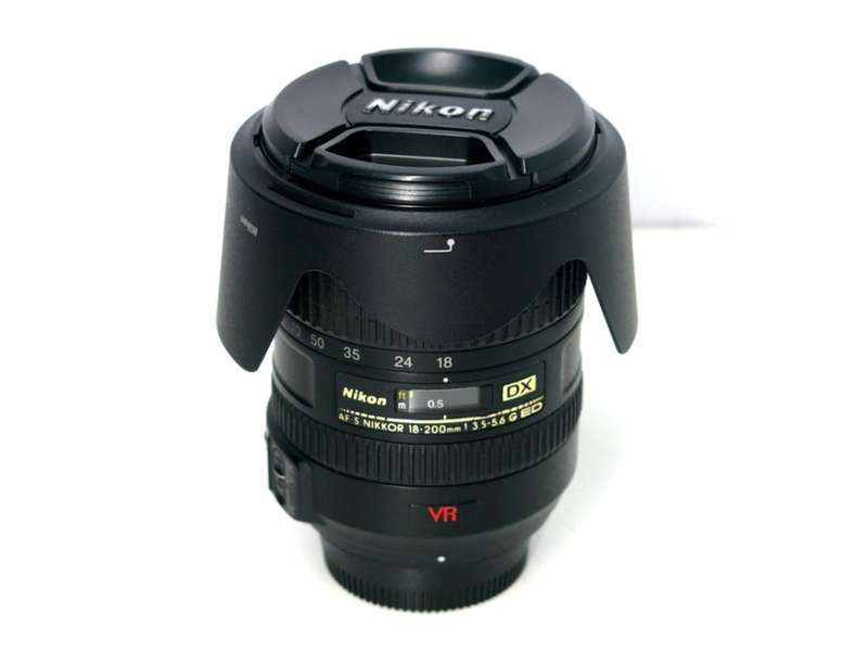Nikon 18-200mm f/3.5-5.6G ED-IF AF-S DX VR Telephoto Zoom Lens for NIKON DIGITAL