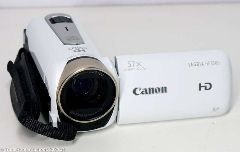 Canon Legria HF R506 HD Camcorder Handycam (3.2MP, 32x Optical Zoom, 57x Advanced Zoom, OIS) 3" LCD