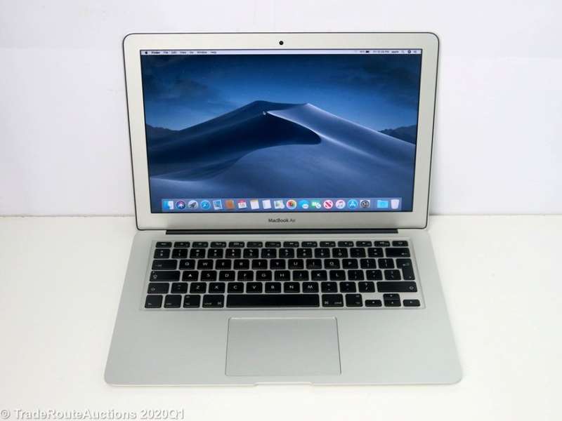 Apple MacBook Air 13.3-inch | Core i5 1.4GHz | 4GB RAM | 256GB SSD FLASH  **  EARLY 2014 ***