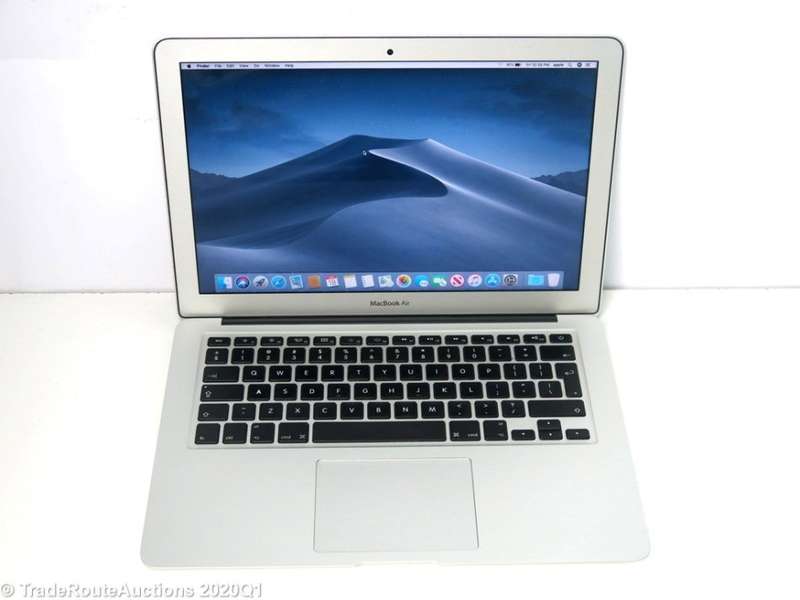 Apple MacBook Air 13.3-inch | Core i5 1.4GHz | 4GB RAM | 256GB SSD FLASH  **  EARLY 2014 ***