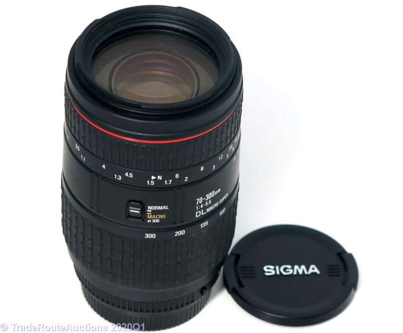 SIGMA DG 70-300mm Telephoto Zoom Lens for PENTAX DIGITAL SLR CAMERAS