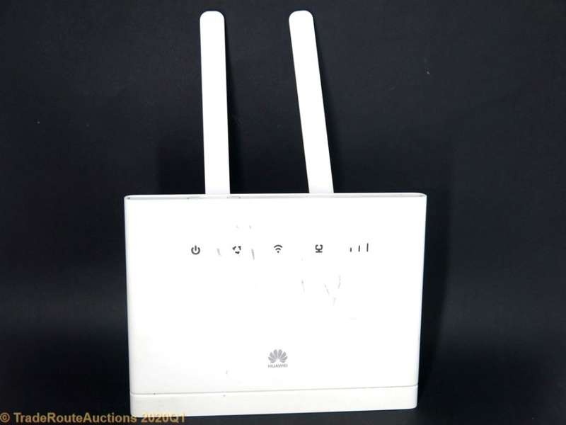 HUAWEI B315S-936 4G LTE Wifi Modem Router (uses SIM card)