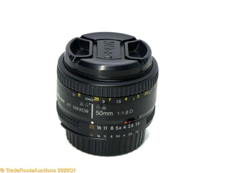 Nikon AF Nikkor 50mm f/1.8D Lens for NIKON Cameras