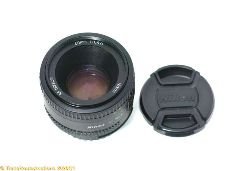 Nikon AF Nikkor 50mm f/1.8D Lens for NIKON Cameras